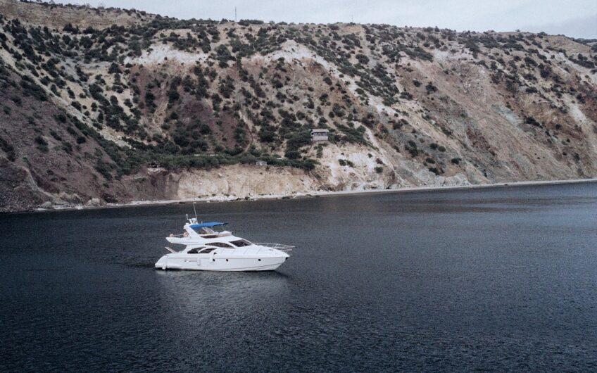 Аренда моторной яхты Azimut “California” (16 метров)